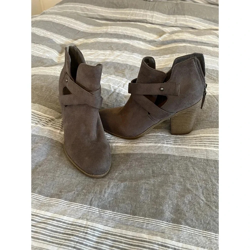 Booties - Picture 2 of 3